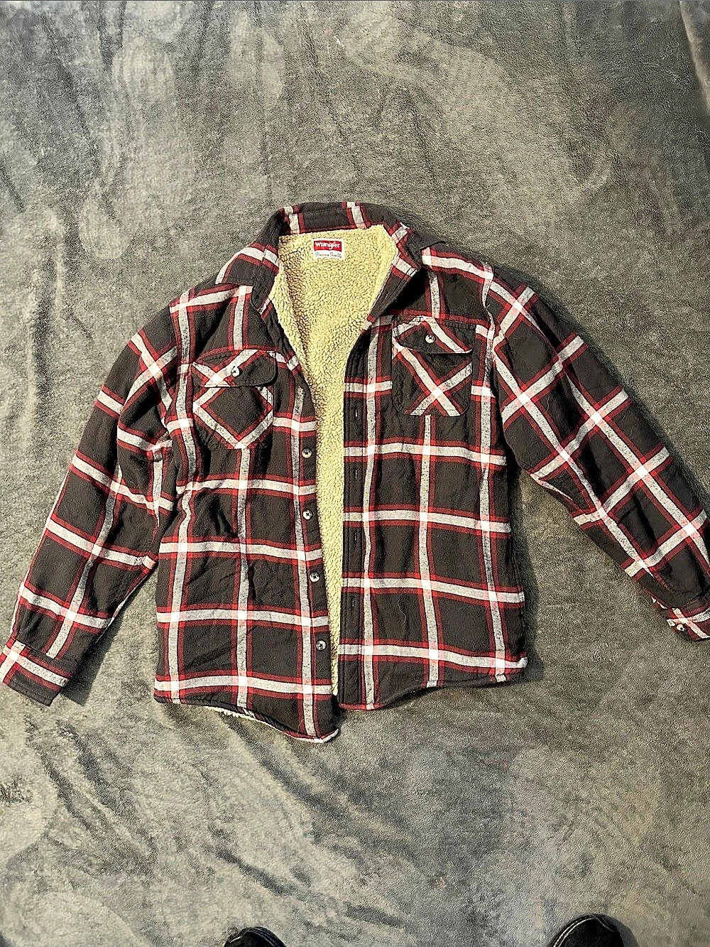 Wrangler Sherpa Lined Flannel Shirt Jacket Plaid Black & Red